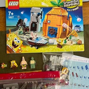 Pre-built LEGO SPONGEBOB SQUAREPANTS "Adventures in Bikini Bottom" 3827 No box.